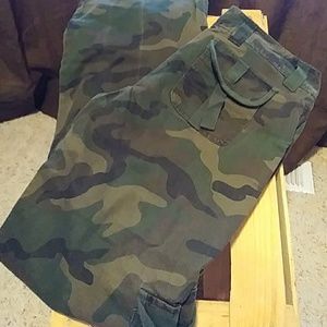Franeze Camo Cargo Pant